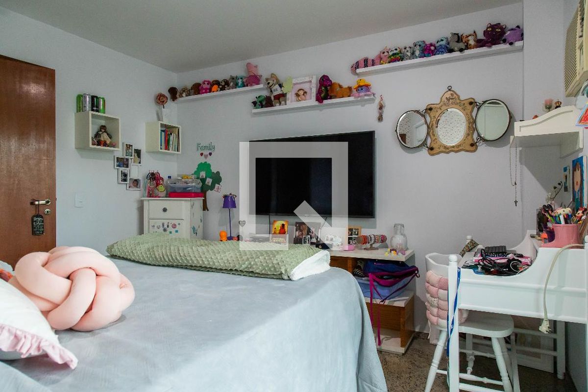 Apartamento, 3 quartos, 189 m² - Foto 22