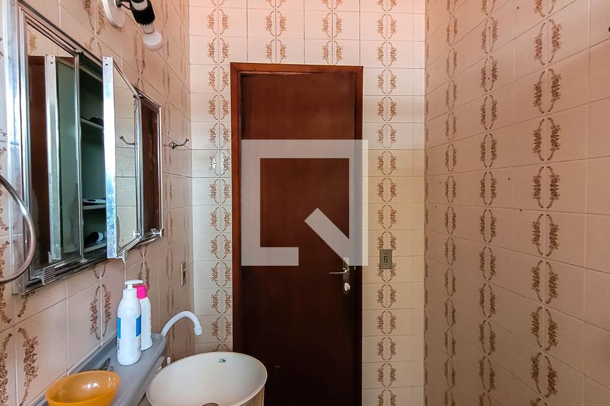 Casa, 3 quartos, 240 m² - Foto 48