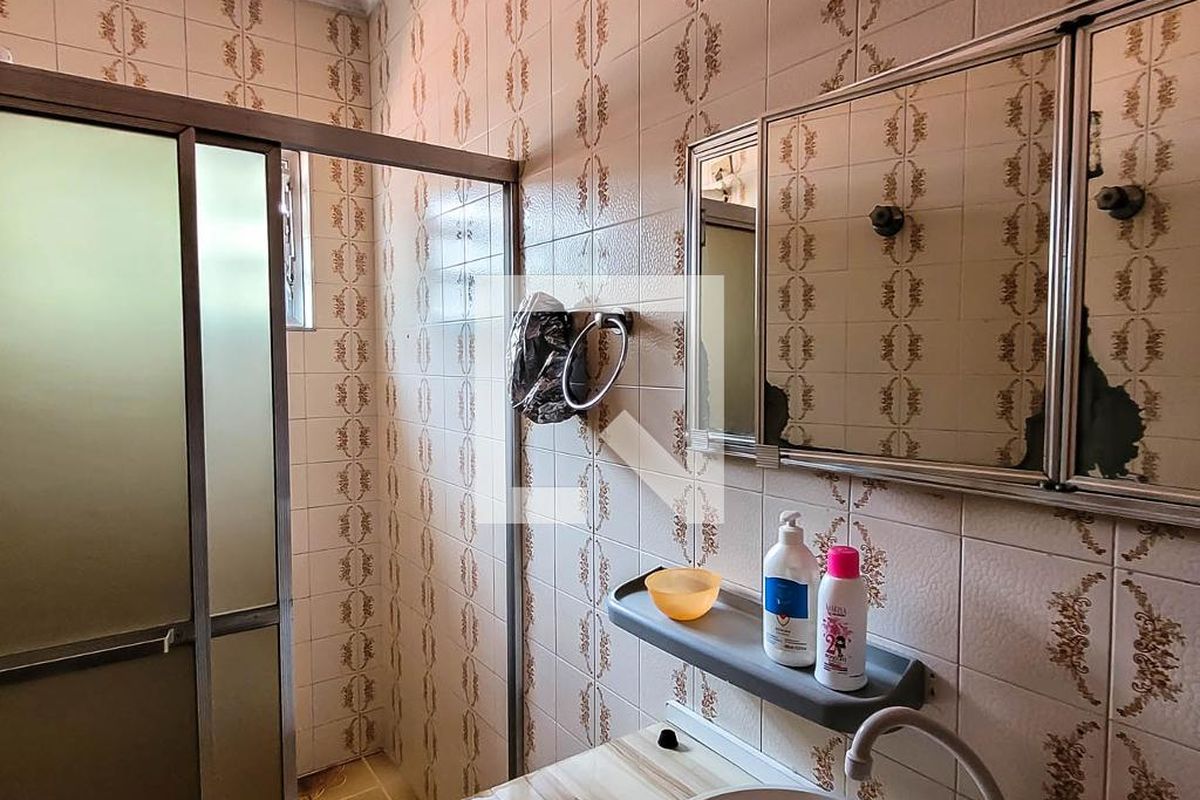 Casa, 3 quartos, 240 m² - Foto 44