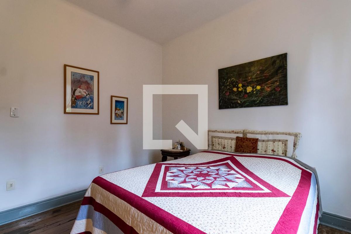 Casa, 5 quartos, 220 m² - Foto 36