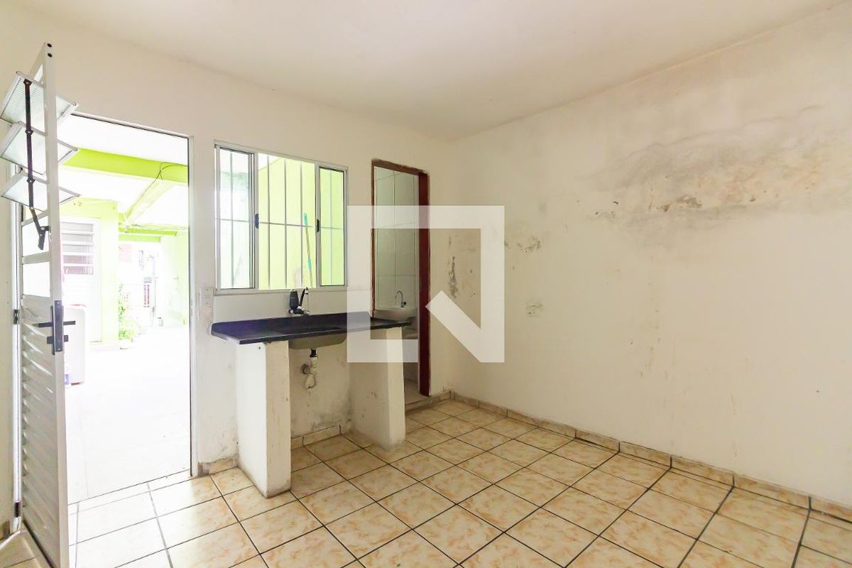 Casa, 1 quarto, 240 m² - Foto 10