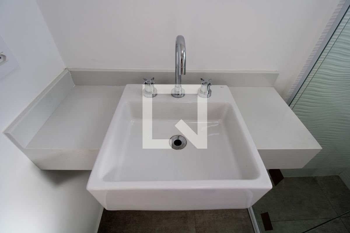 Apartamento à Venda - Bosque, 1 Quarto,  43 m2 em , Campinas - sp | SoloBR