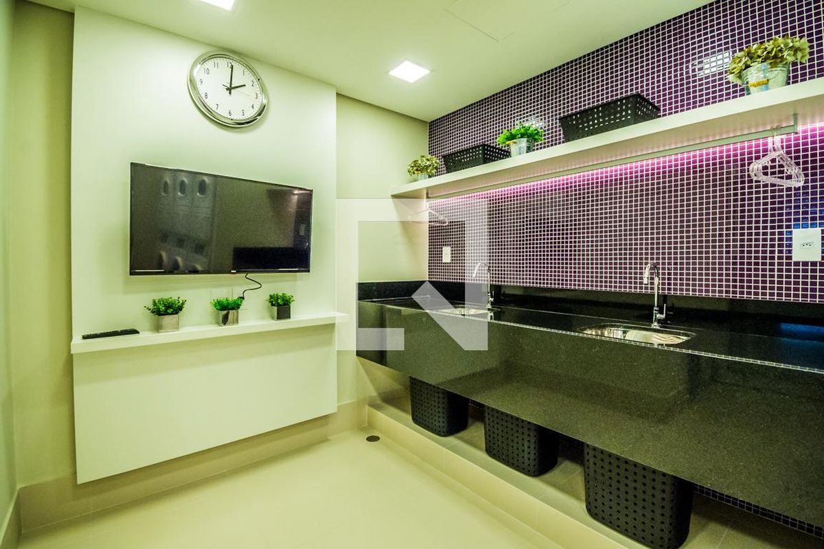 Apartamento à Venda - Bosque, 1 Quarto,  43 m2 em , Campinas - sp | SoloBR