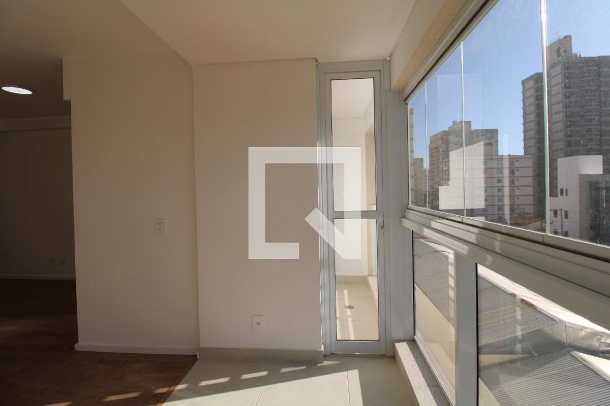 Apartamento à Venda - Bosque, 1 Quarto,  43 m2 em , Campinas - sp | SoloBR