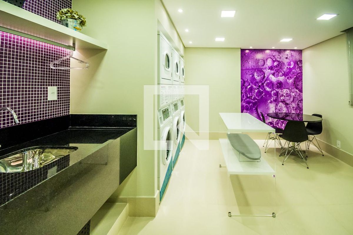 Apartamento à Venda - Bosque, 1 Quarto,  43 m2 em , Campinas - sp | SoloBR