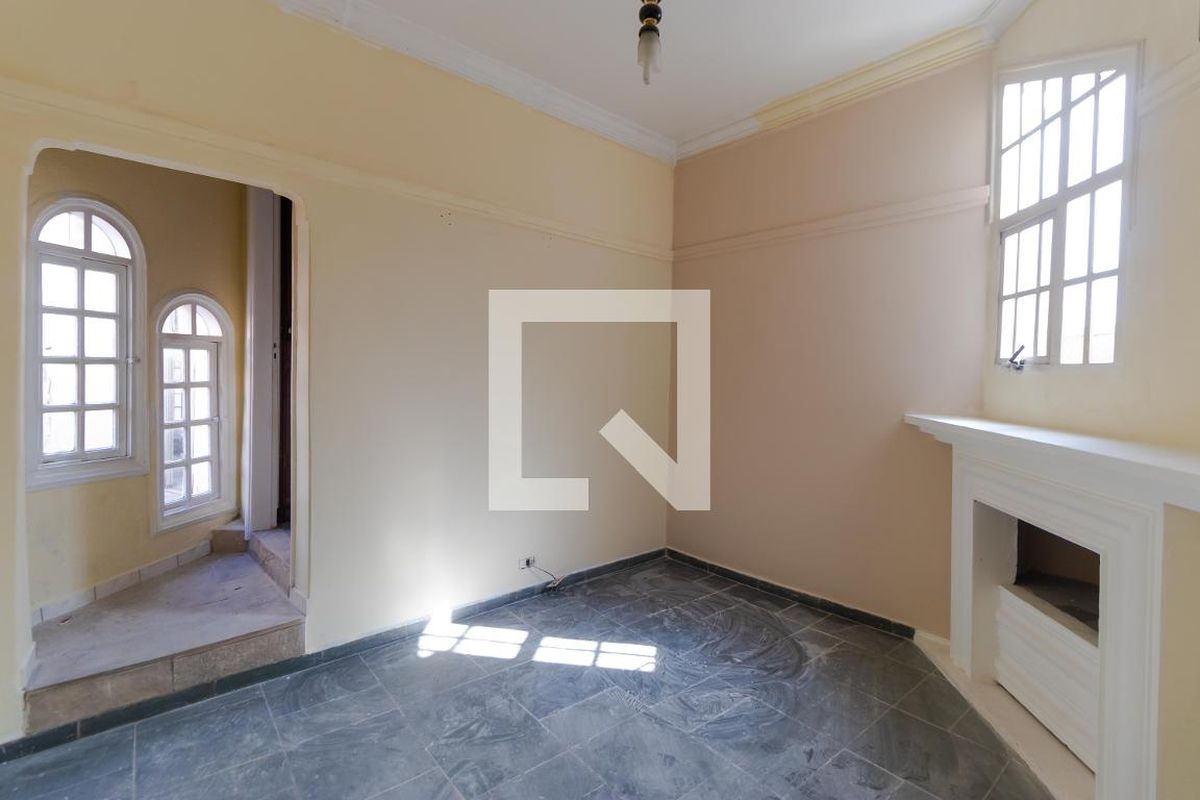 Casa à Venda - Centro, 3 Quartos,  300 m2 em , Campinas - sp | SoloBR