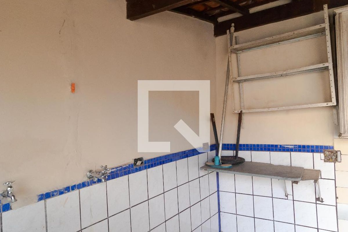 Casa à Venda - Centro, 3 Quartos,  300 m2 em , Campinas - sp | SoloBR