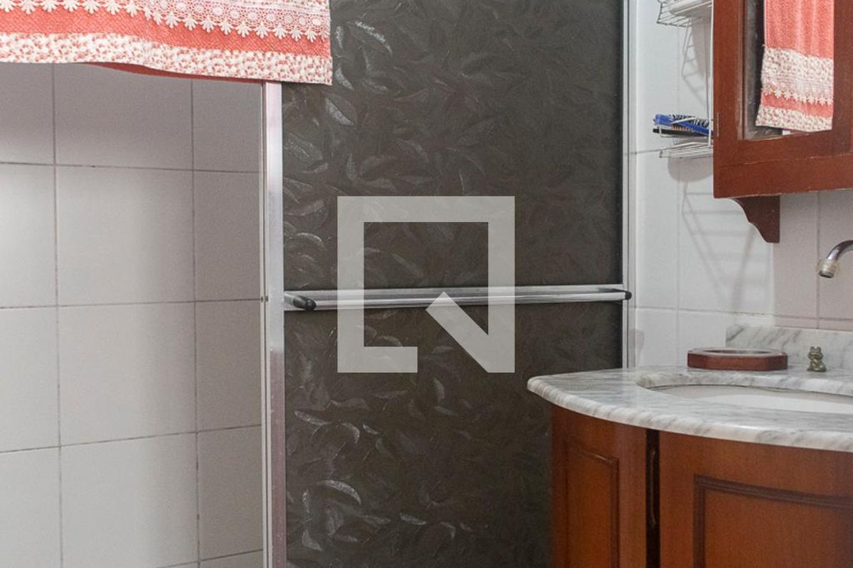Casa, 3 quartos, 240 m² - Foto 68