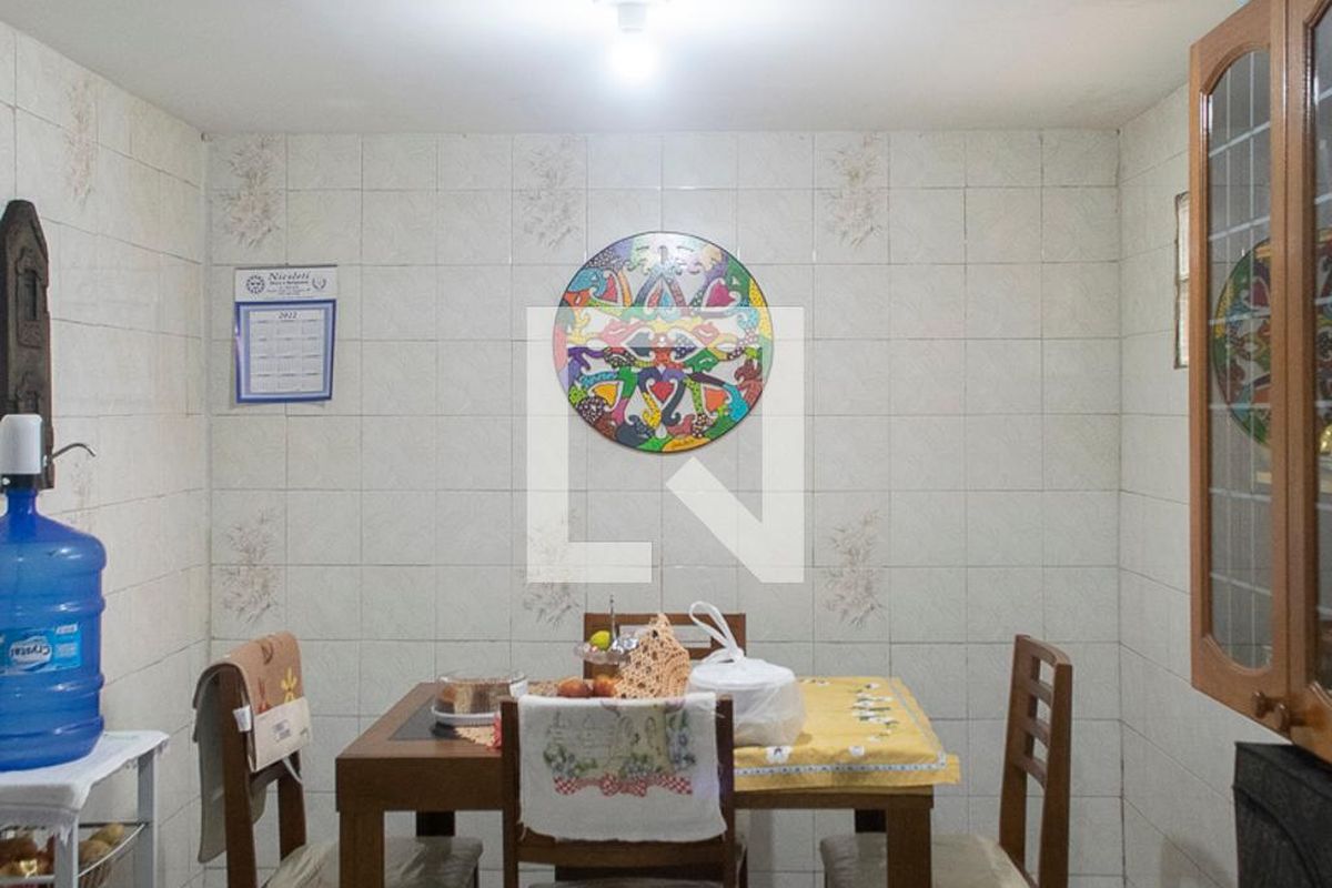 Casa, 3 quartos, 240 m² - Foto 40
