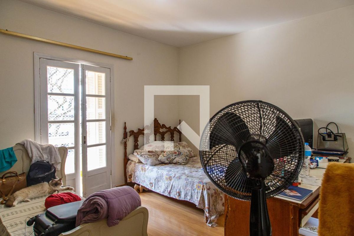 Casa, 3 quartos, 240 m² - Foto 10