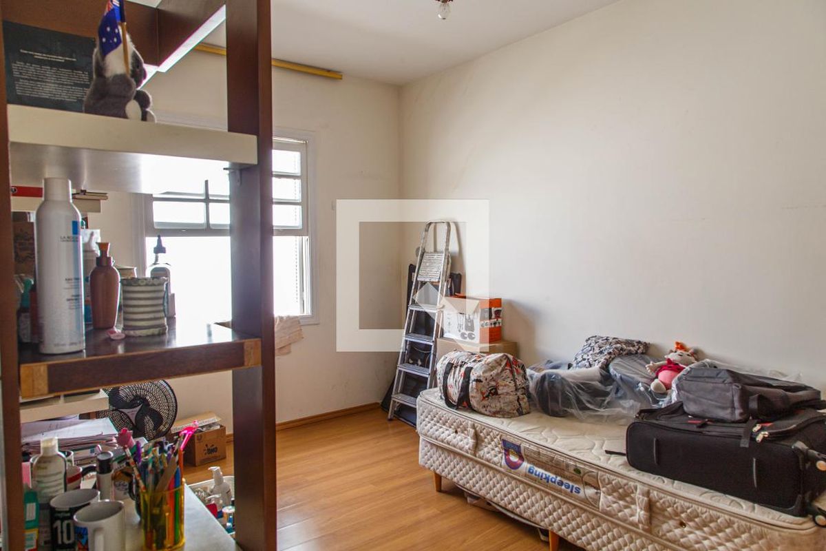 Casa, 3 quartos, 240 m² - Foto 26