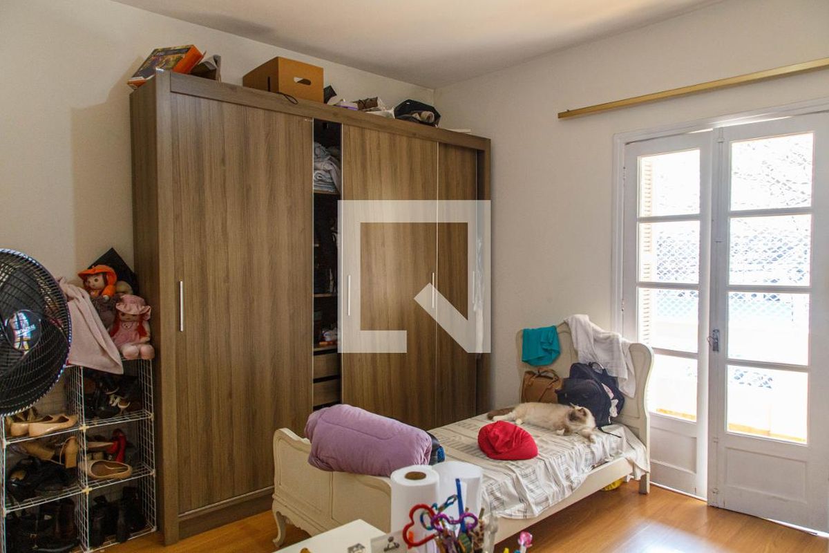 Casa, 3 quartos, 240 m² - Foto 12