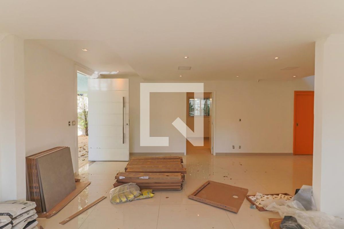 Casa, 5 quartos, 350 m² - Foto 4