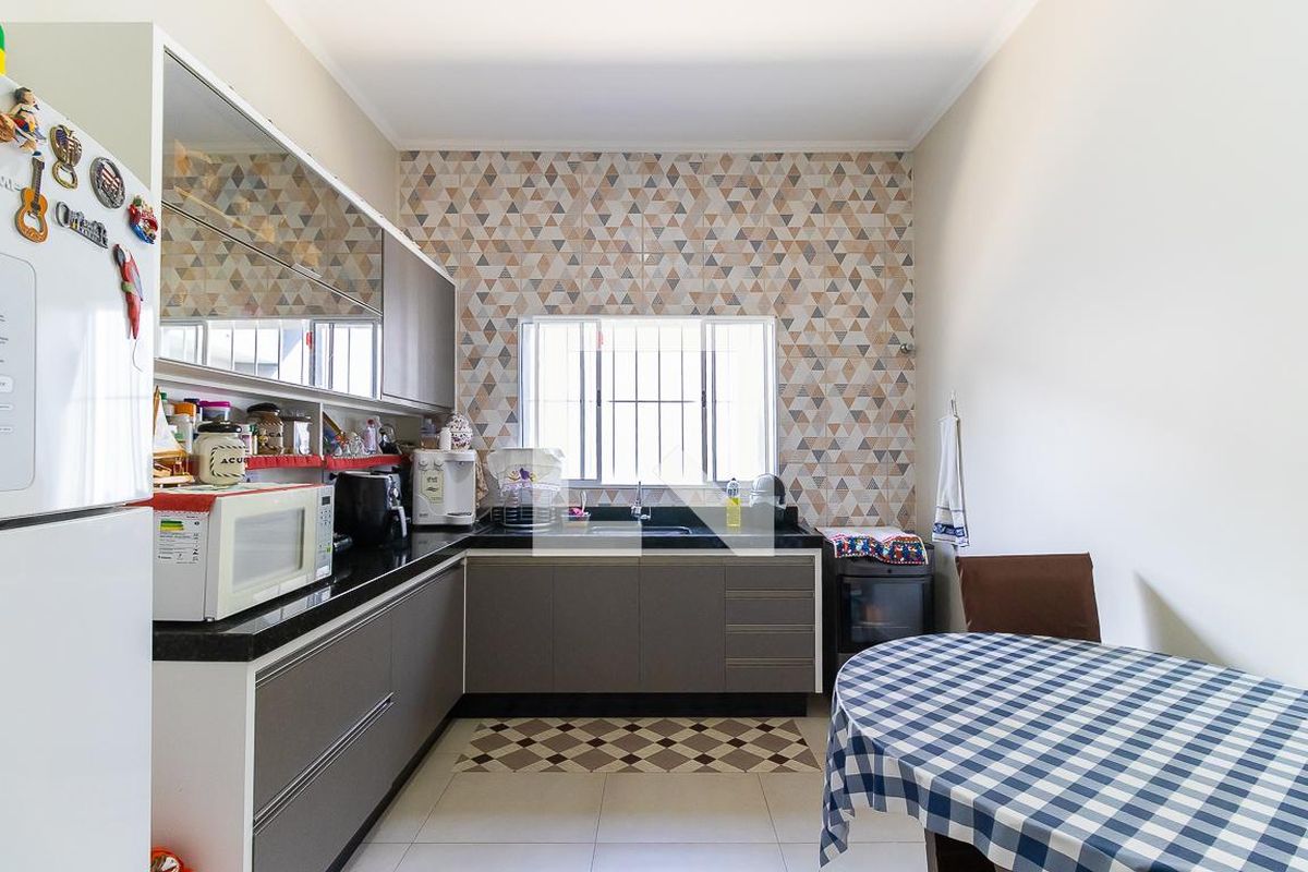 Casa à Venda - Bosque, 3 Quartos,  224 m2 em , Campinas - sp | SoloBR