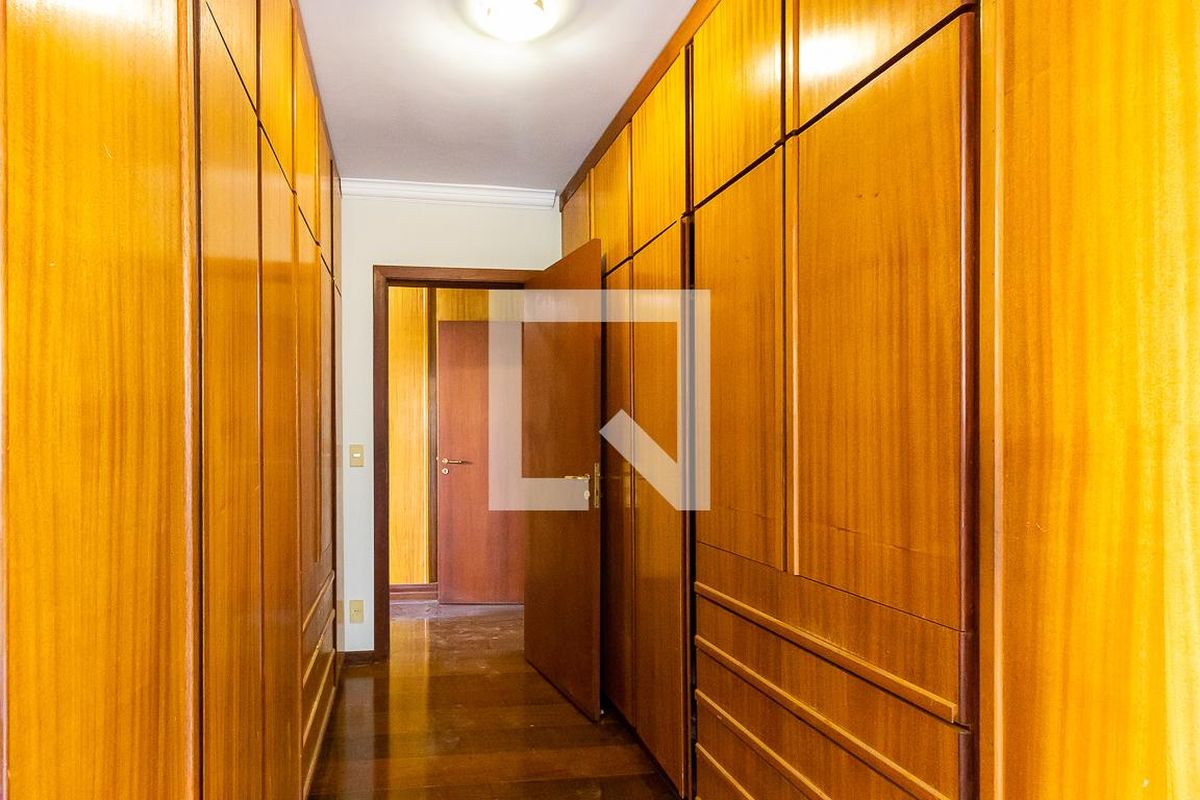 Apartamento à Venda - Centro, 3 Quartos,  220 m2 em , Campinas - sp | SoloBR
