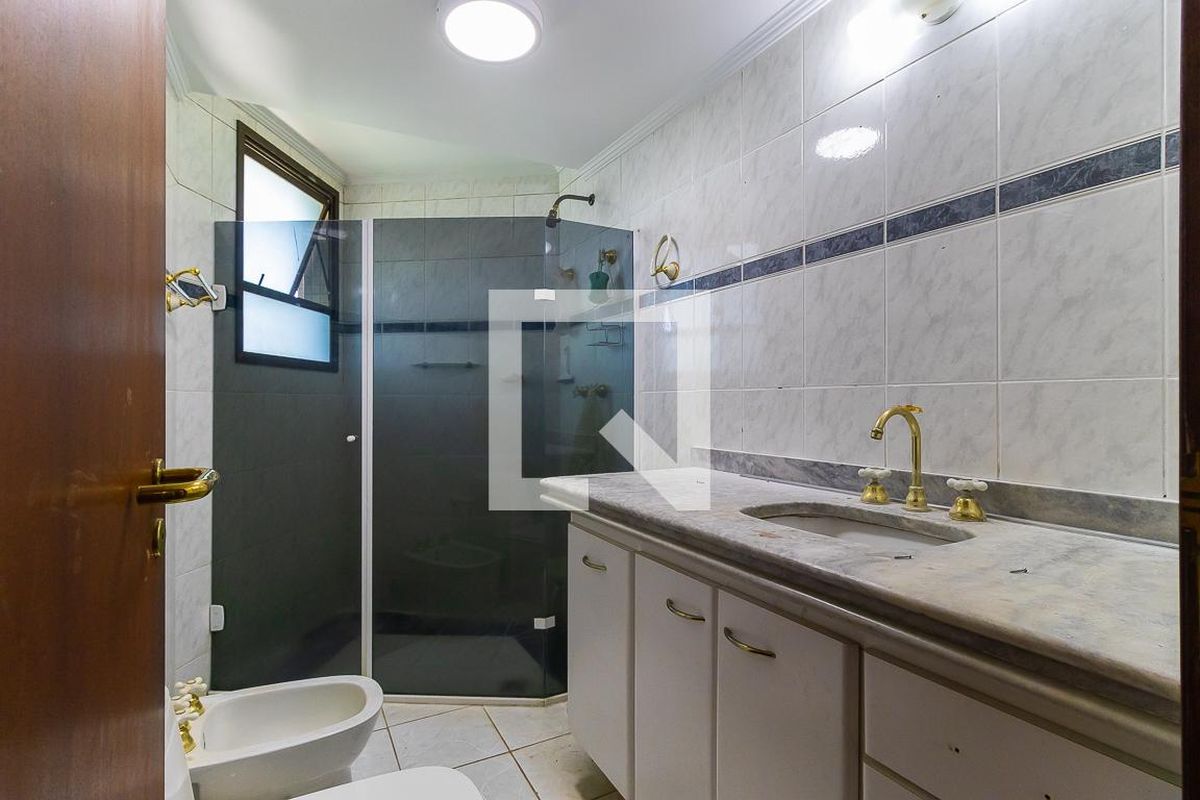 Apartamento à Venda - Centro, 3 Quartos,  220 m2 em , Campinas - sp | SoloBR
