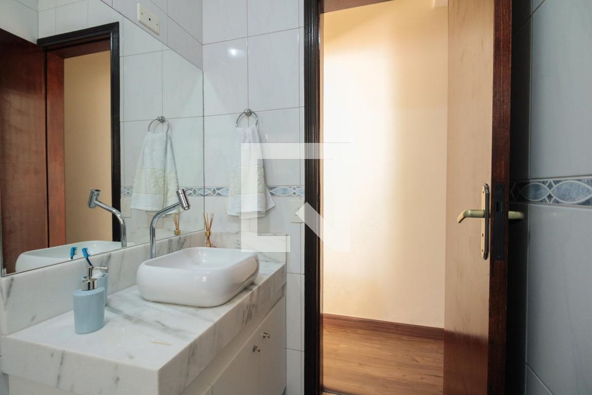 Casa, 3 quartos, 200 m² - Foto 43