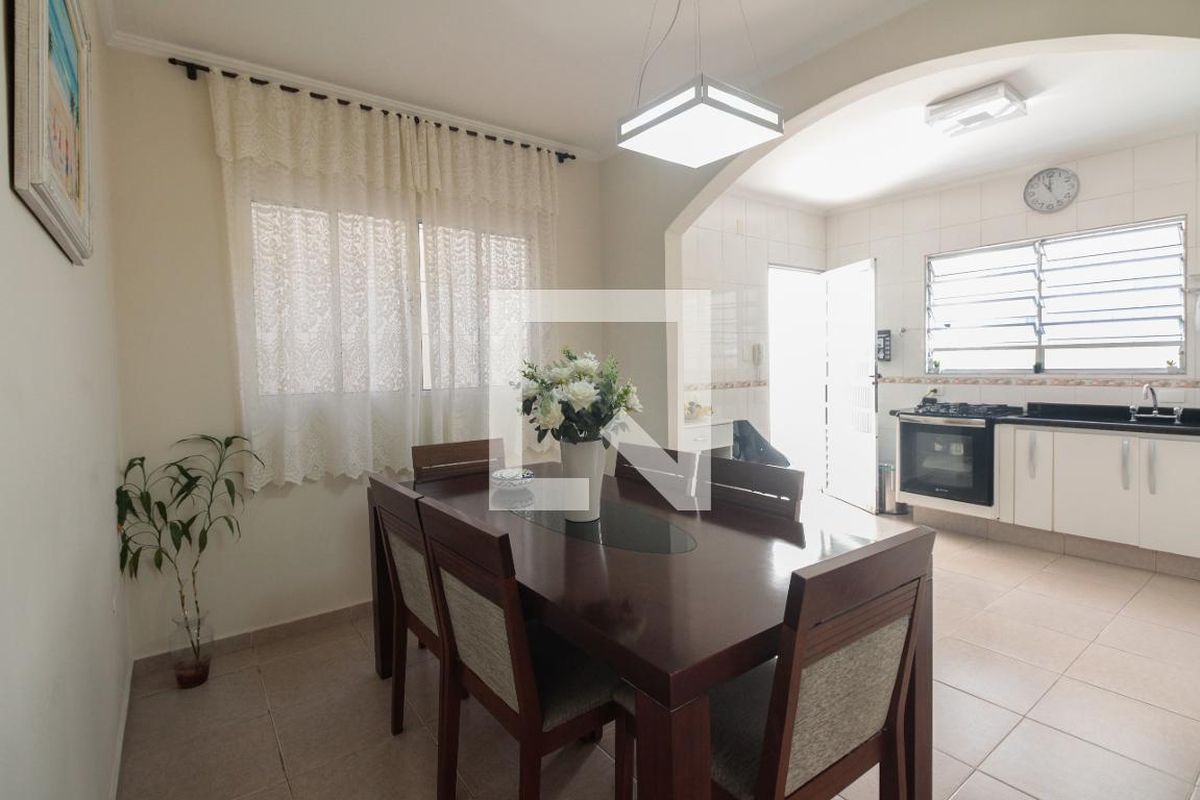 Casa, 3 quartos, 200 m² - Foto 45