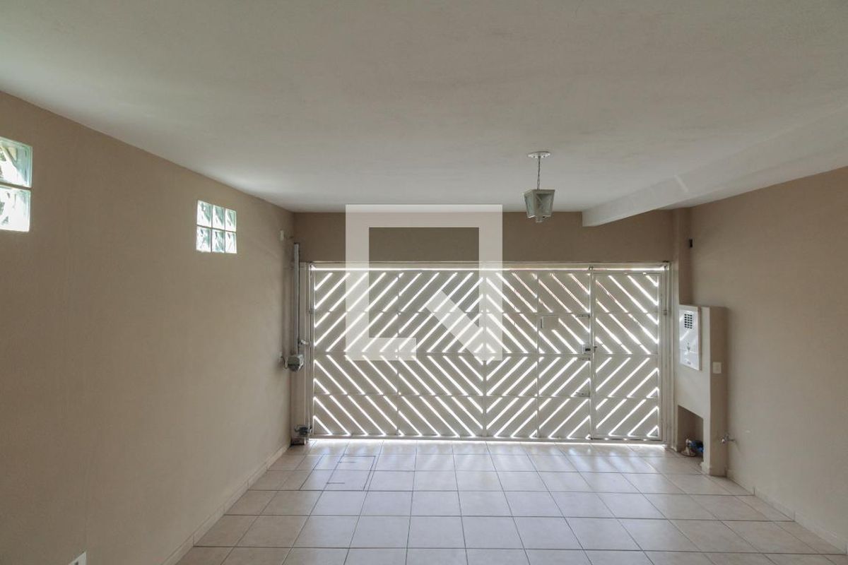 Casa, 3 quartos, 200 m² - Foto 11