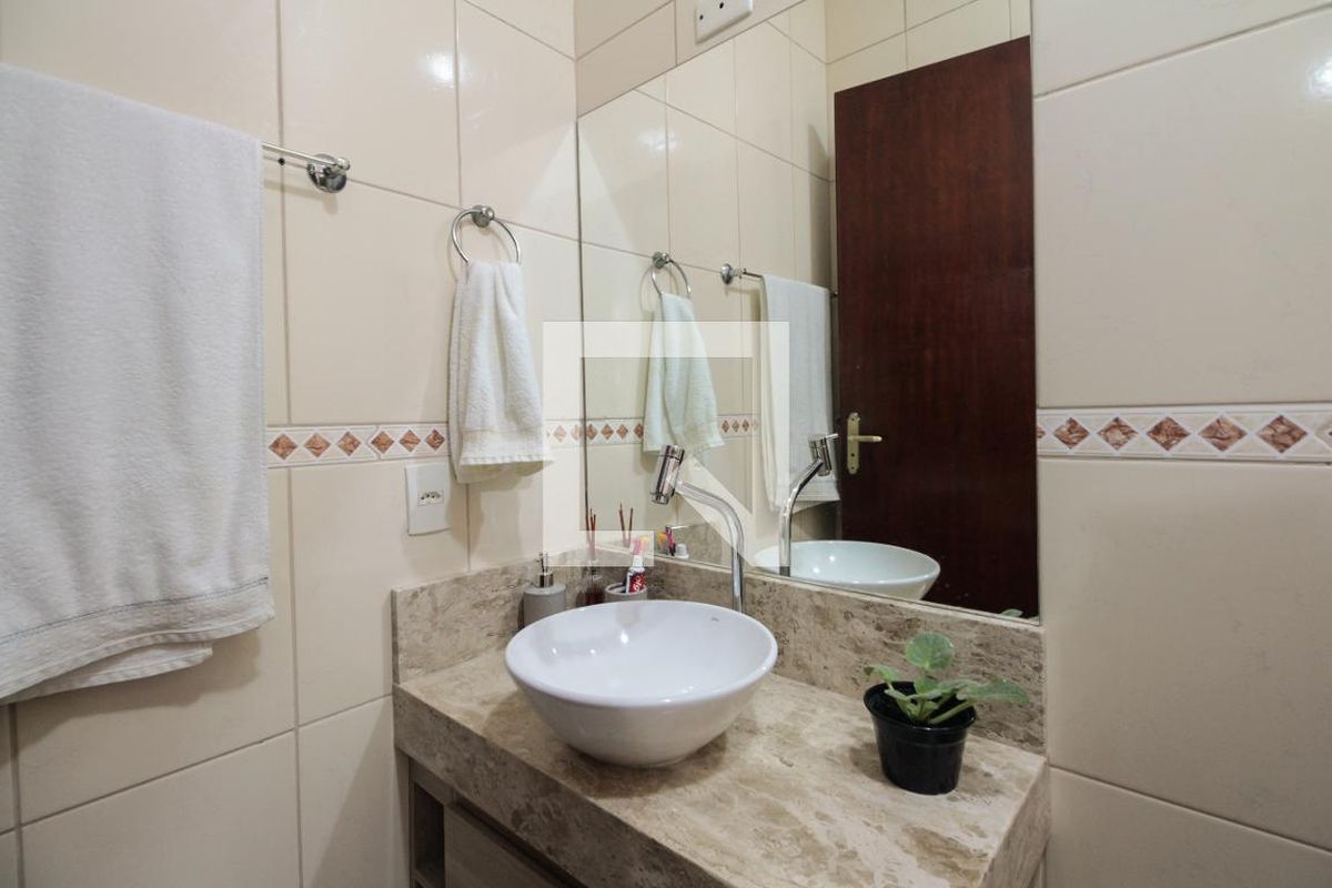 Casa, 3 quartos, 200 m² - Foto 29
