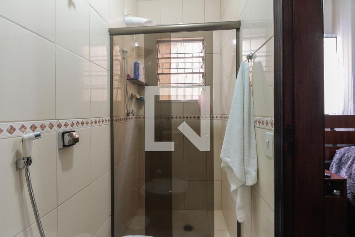 Casa, 3 quartos, 200 m² - Foto 33