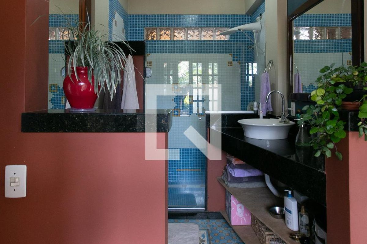 Casa, 4 quartos, 346 m² - Foto 70