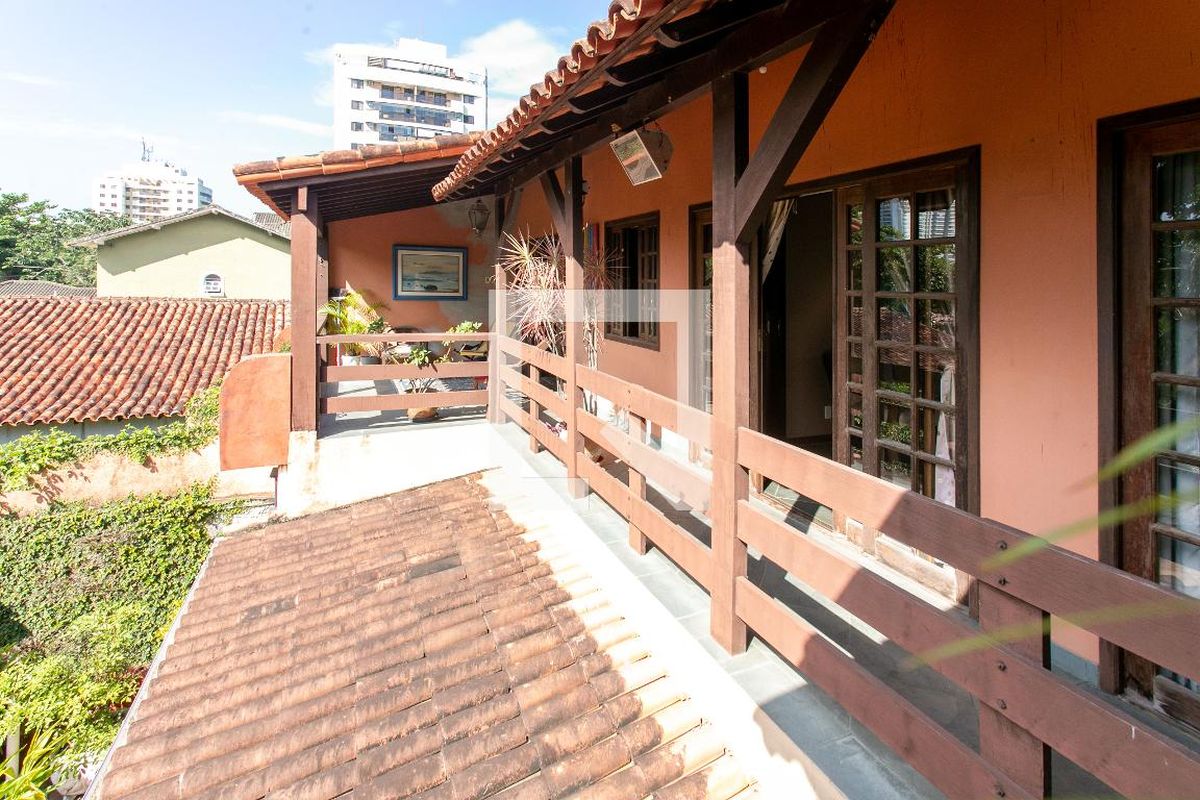 Casa, 4 quartos, 346 m² - Foto 84