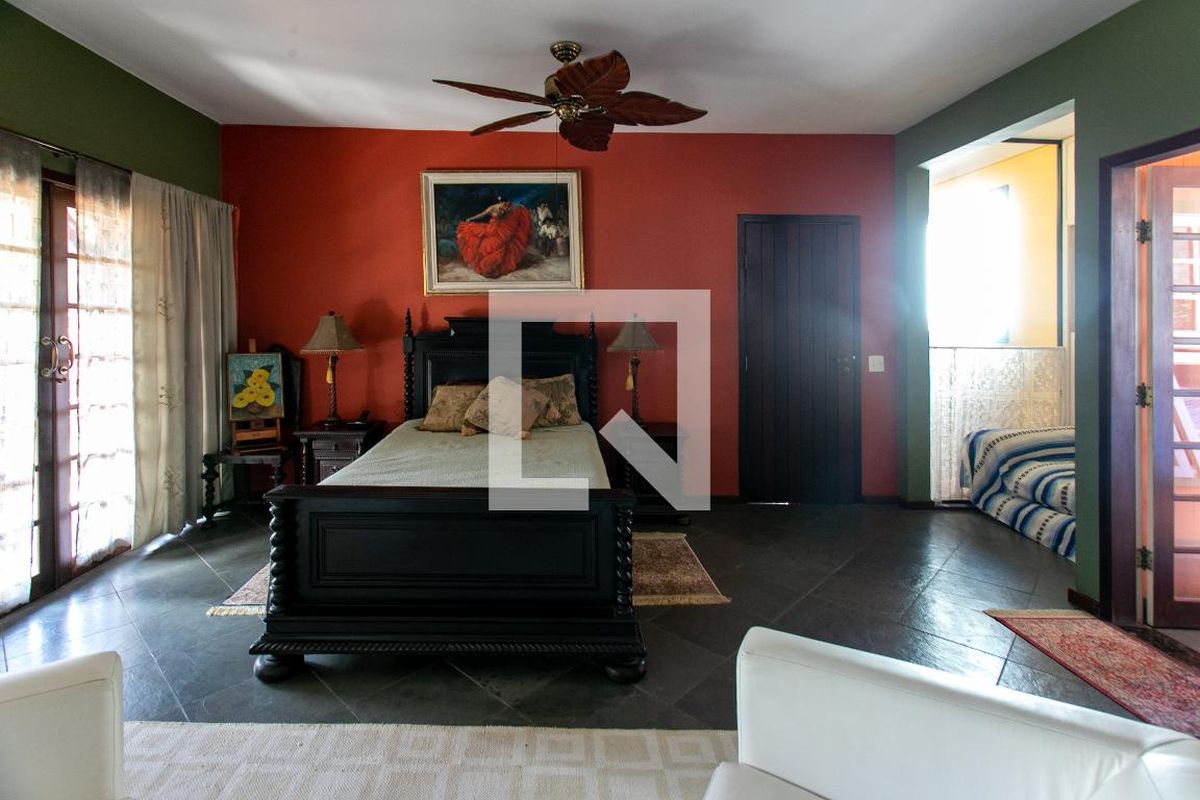 Casa, 4 quartos, 346 m² - Foto 44