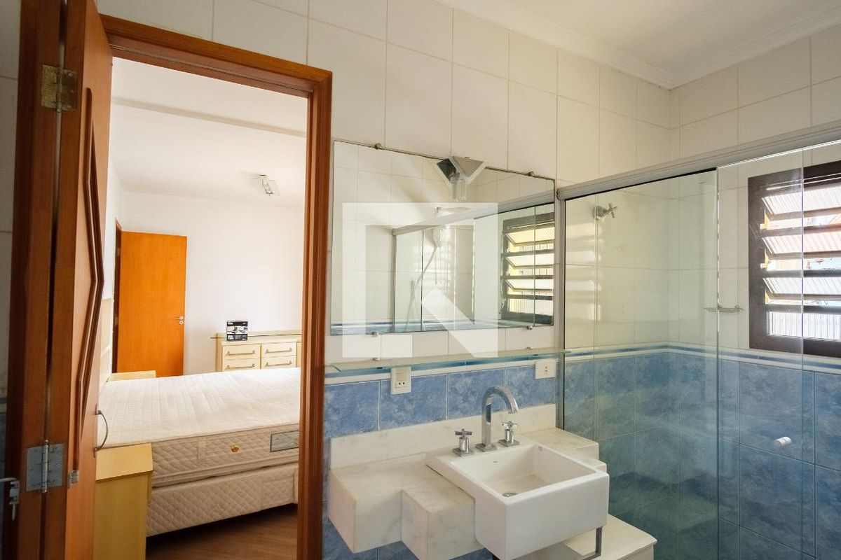 Casa, 4 quartos, 250 m² - Foto 46