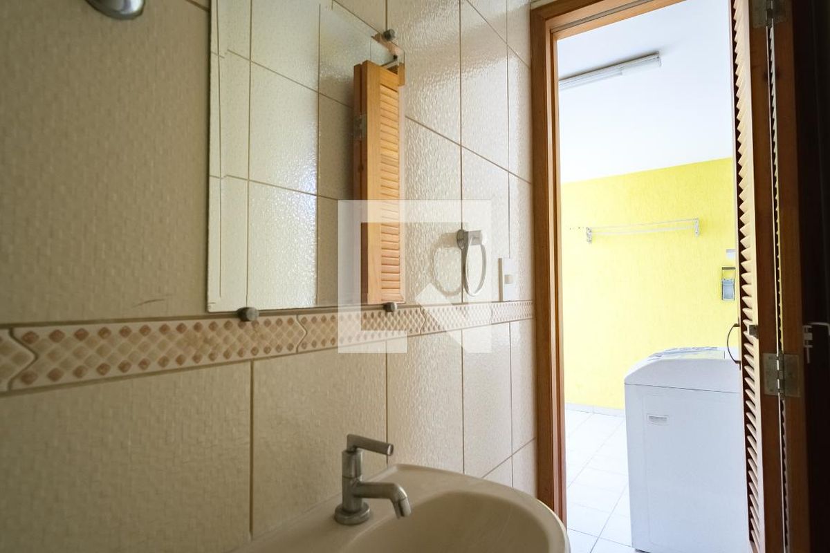 Casa, 4 quartos, 250 m² - Foto 80