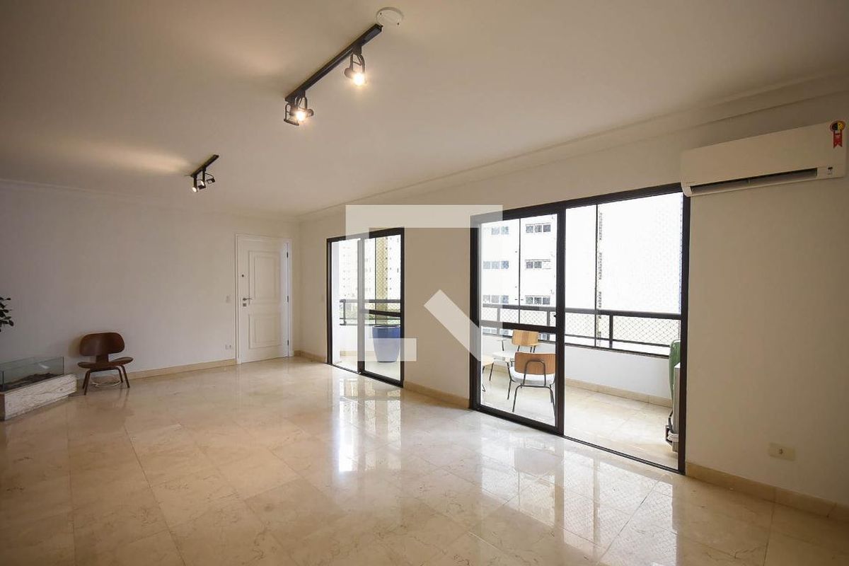 Apartamento, 3 quartos, 168 m² - Foto 1