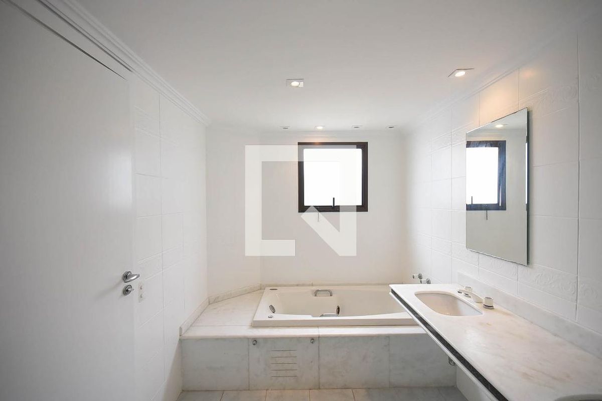 Apartamento, 3 quartos, 168 m² - Foto 18
