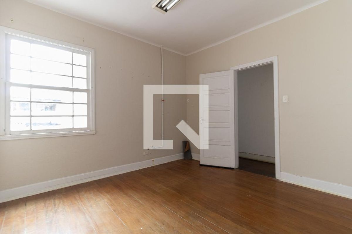 Casa, 4 quartos, 250 m² - Foto 28