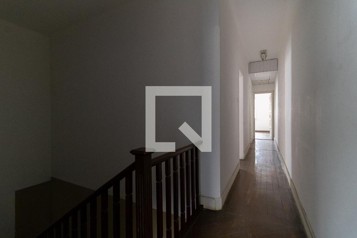 Casa, 4 quartos, 250 m² - Foto 17