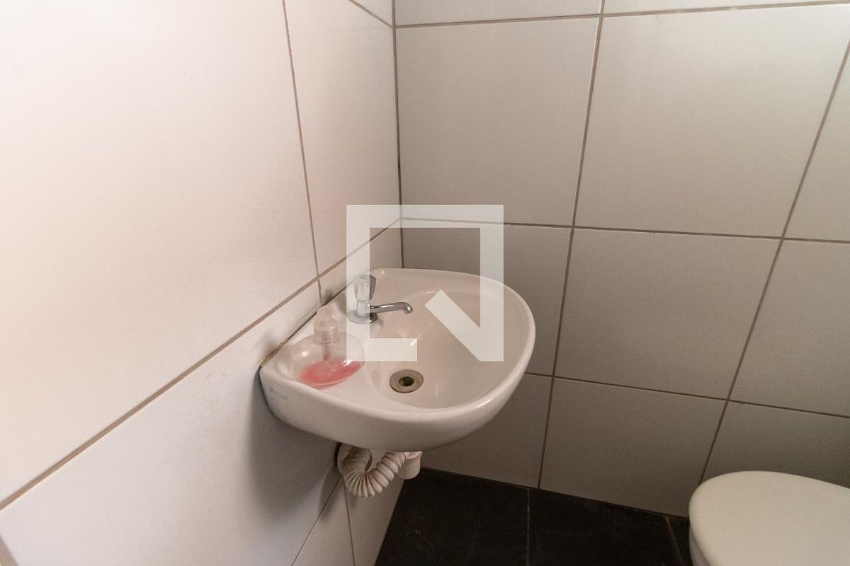 Casa, 4 quartos, 250 m² - Foto 68