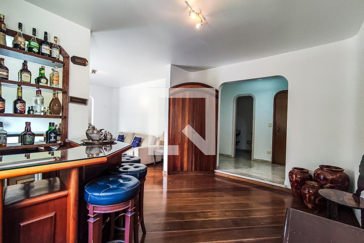 Apartamento, 4 quartos, 210 m² - Foto 14