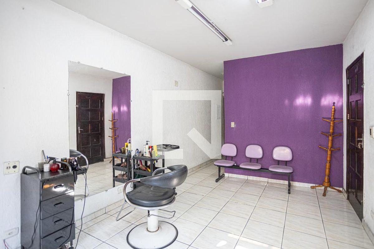 Casa, 3 quartos, 200 m² - Foto 2