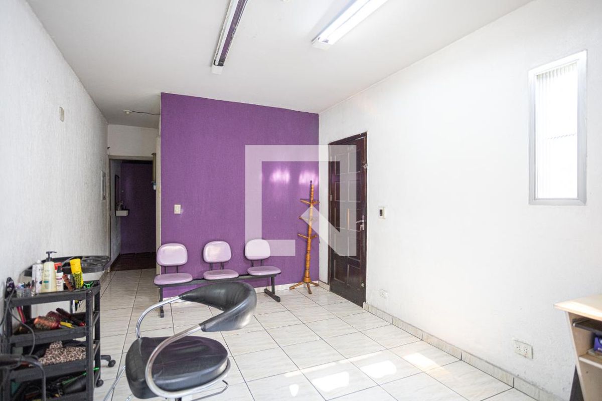 Casa, 3 quartos, 200 m² - Foto 4