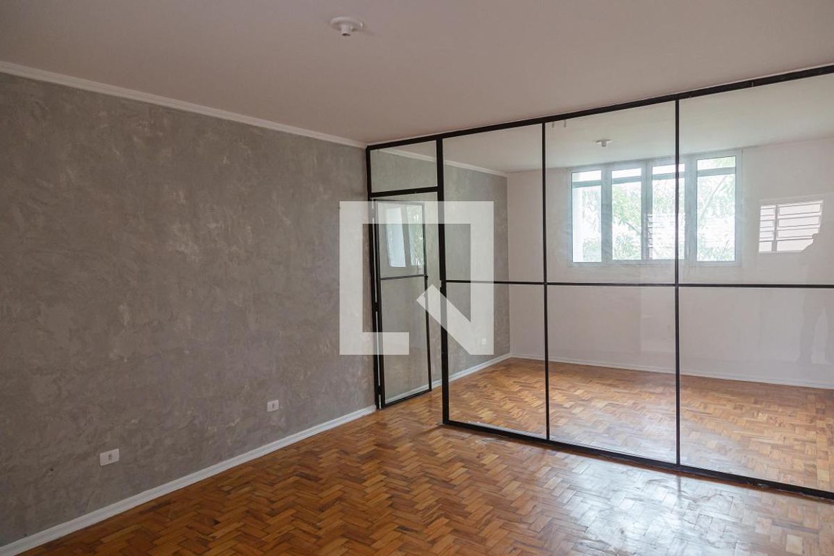 Apartamento, 1 quarto, 37 m² - Foto 1