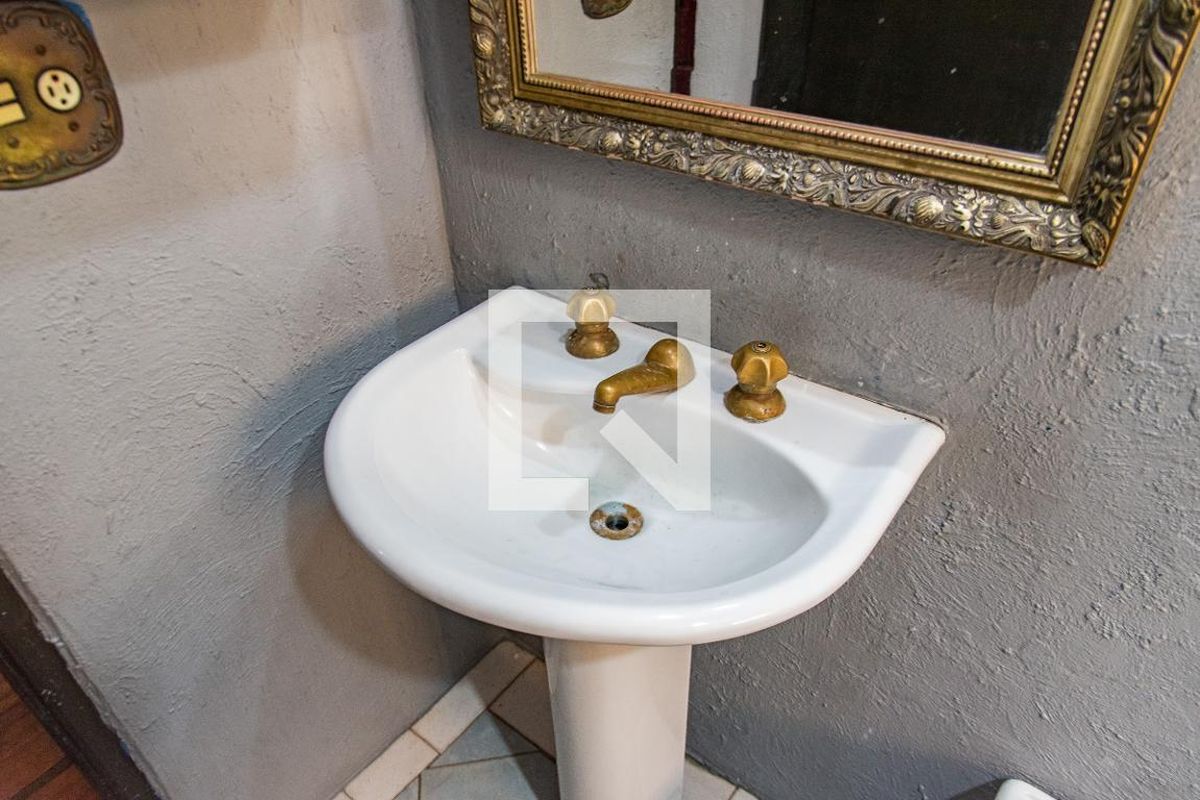 Casa, 3 quartos, 300 m² - Foto 15