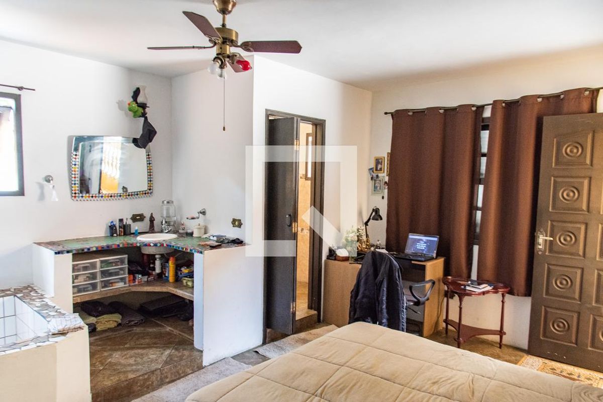Casa, 3 quartos, 300 m² - Foto 27