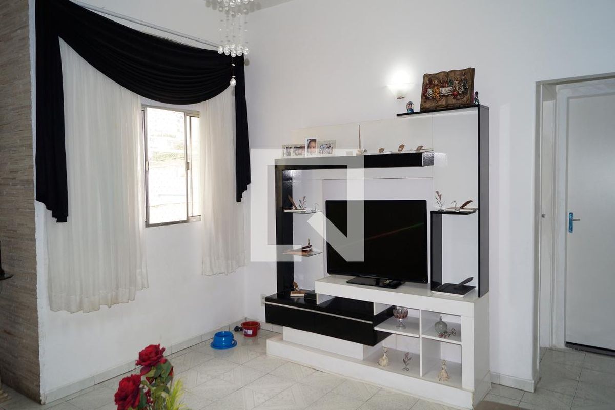Apartamento, 3 quartos, 210 m² - Foto 4