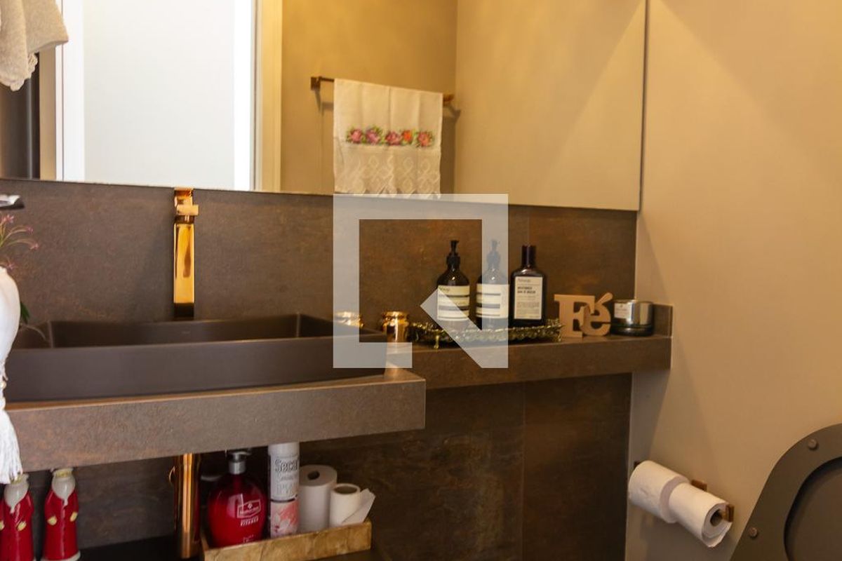Casa à Venda - Swiss Park, 5 Quartos,  412 m2 em , Campinas - sp | SoloBR