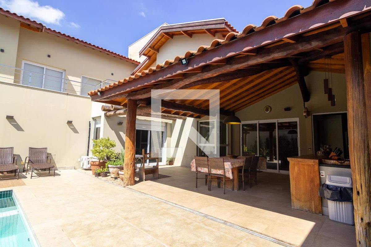Casa à Venda - Swiss Park, 5 Quartos,  412 m2 em , Campinas - sp | SoloBR