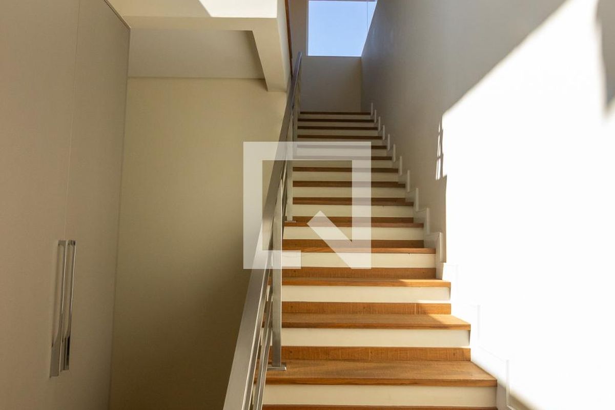 Casa à Venda - Swiss Park, 5 Quartos,  412 m2 em , Campinas - sp | SoloBR