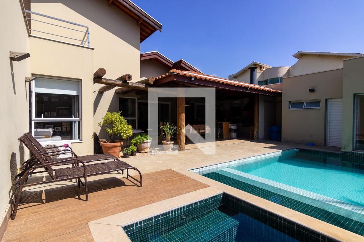 Casa à Venda - Swiss Park, 5 Quartos,  412 m2 em , Campinas - sp | SoloBR