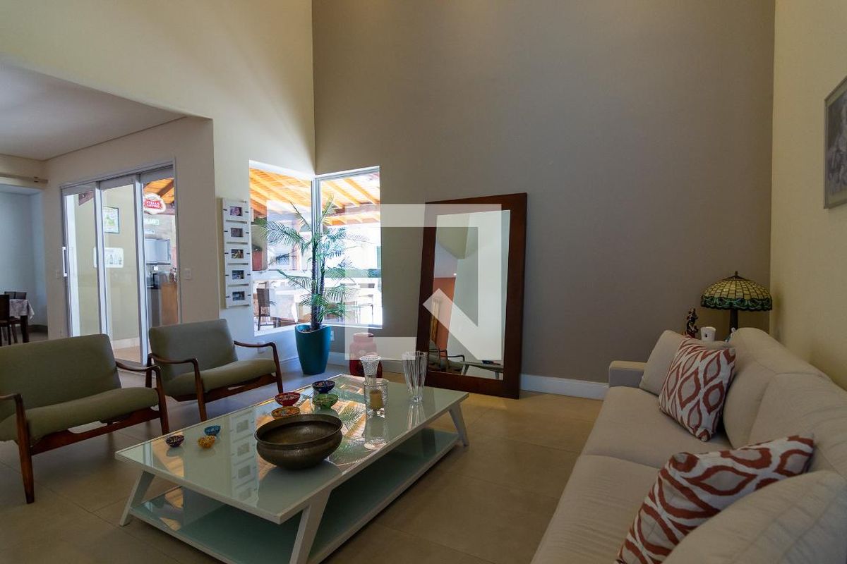 Casa à Venda - Swiss Park, 5 Quartos,  412 m2 em , Campinas - sp | SoloBR