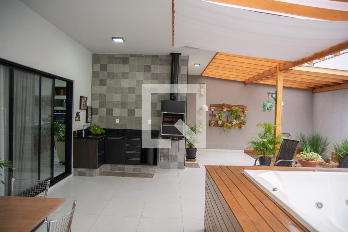 Casa à Venda - Swiss Park, 2 Quartos,  190 m2 em , Campinas - sp | SoloBR