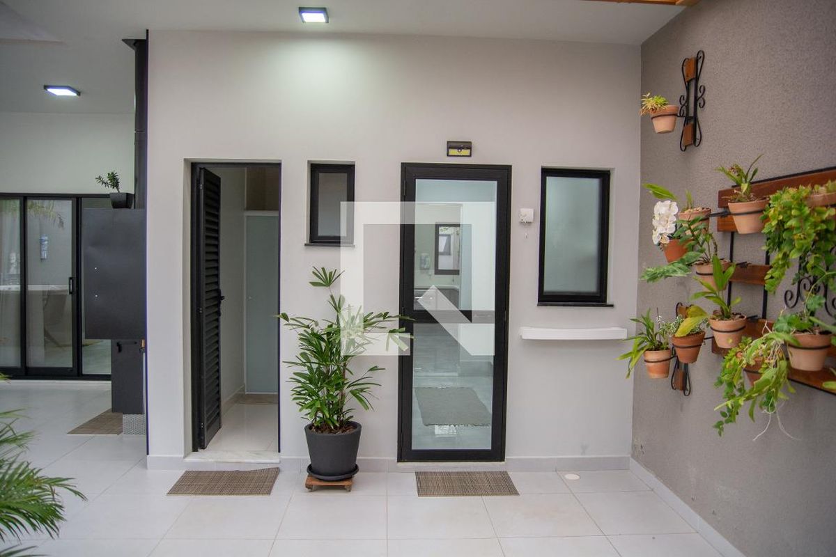 Casa à Venda - Swiss Park, 2 Quartos,  190 m2 em , Campinas - sp | SoloBR