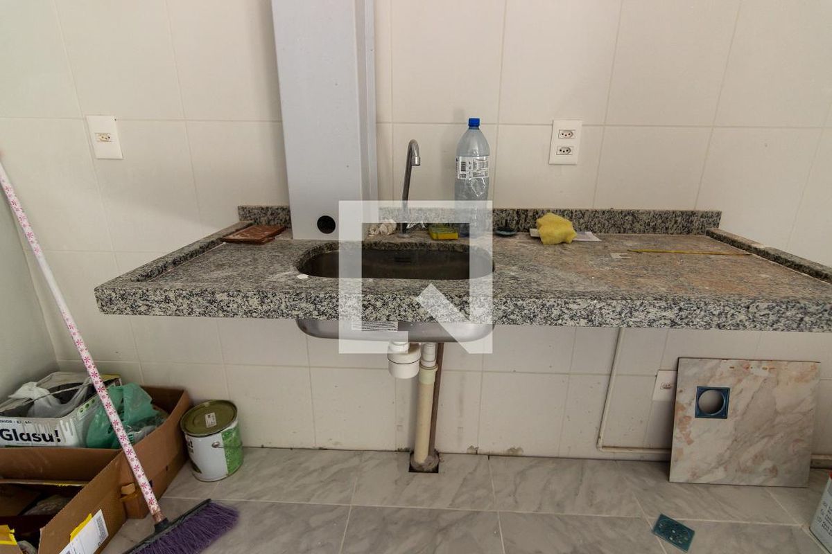 Apartamento à Venda - Jardim do Lago, 2 Quartos,  52 m2 em , Campinas - sp | SoloBR